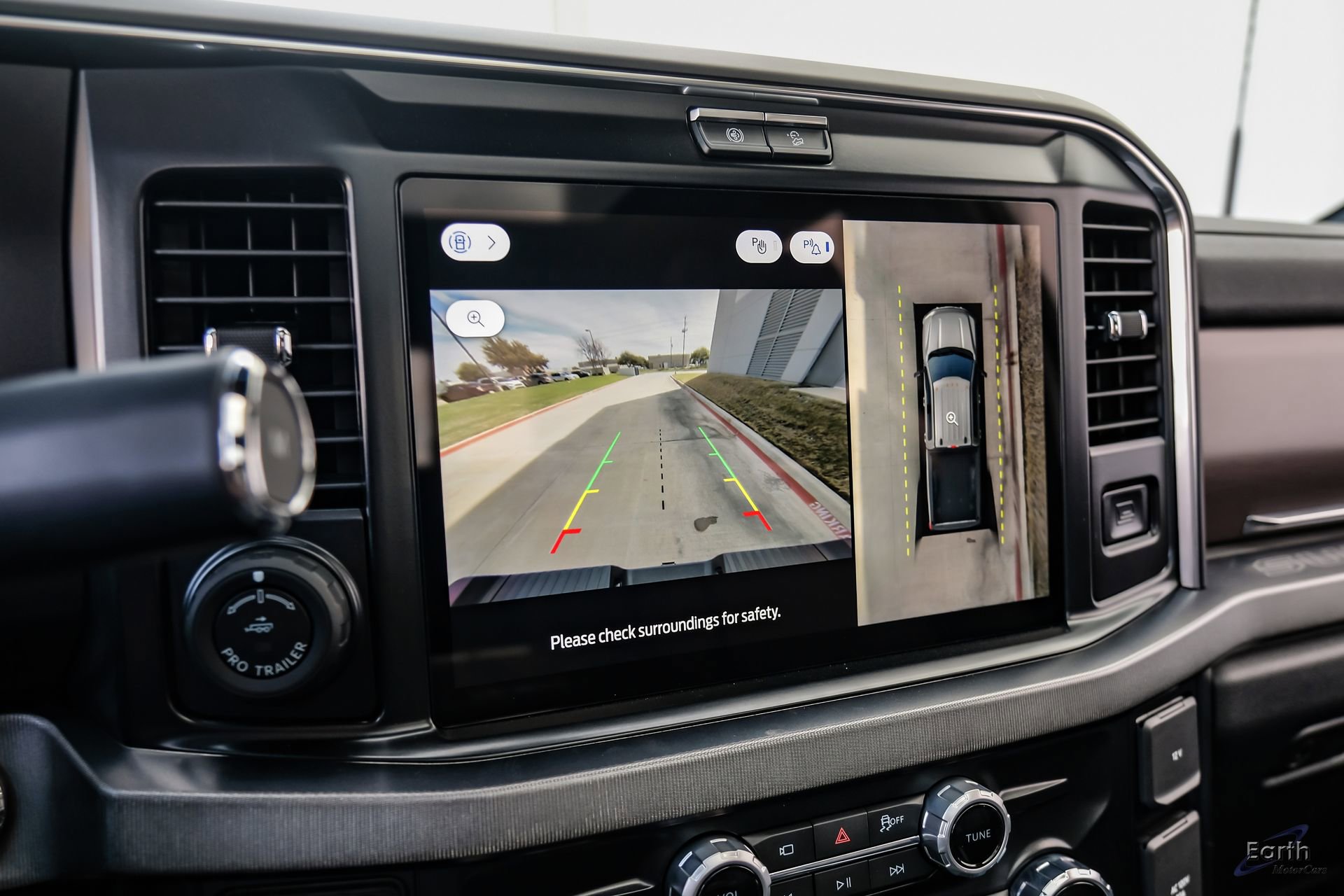 Used 2026 Ford F450 Platinum w/ FX4 Off-Road Package image 79