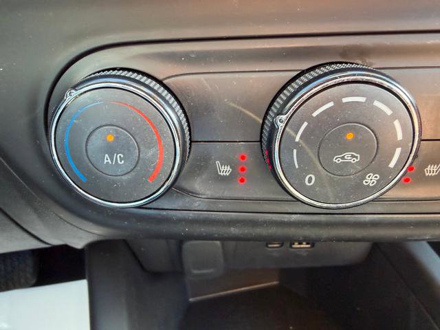 Used 2024 Chevrolet Trax LS w/ LS Convenience Package image 15