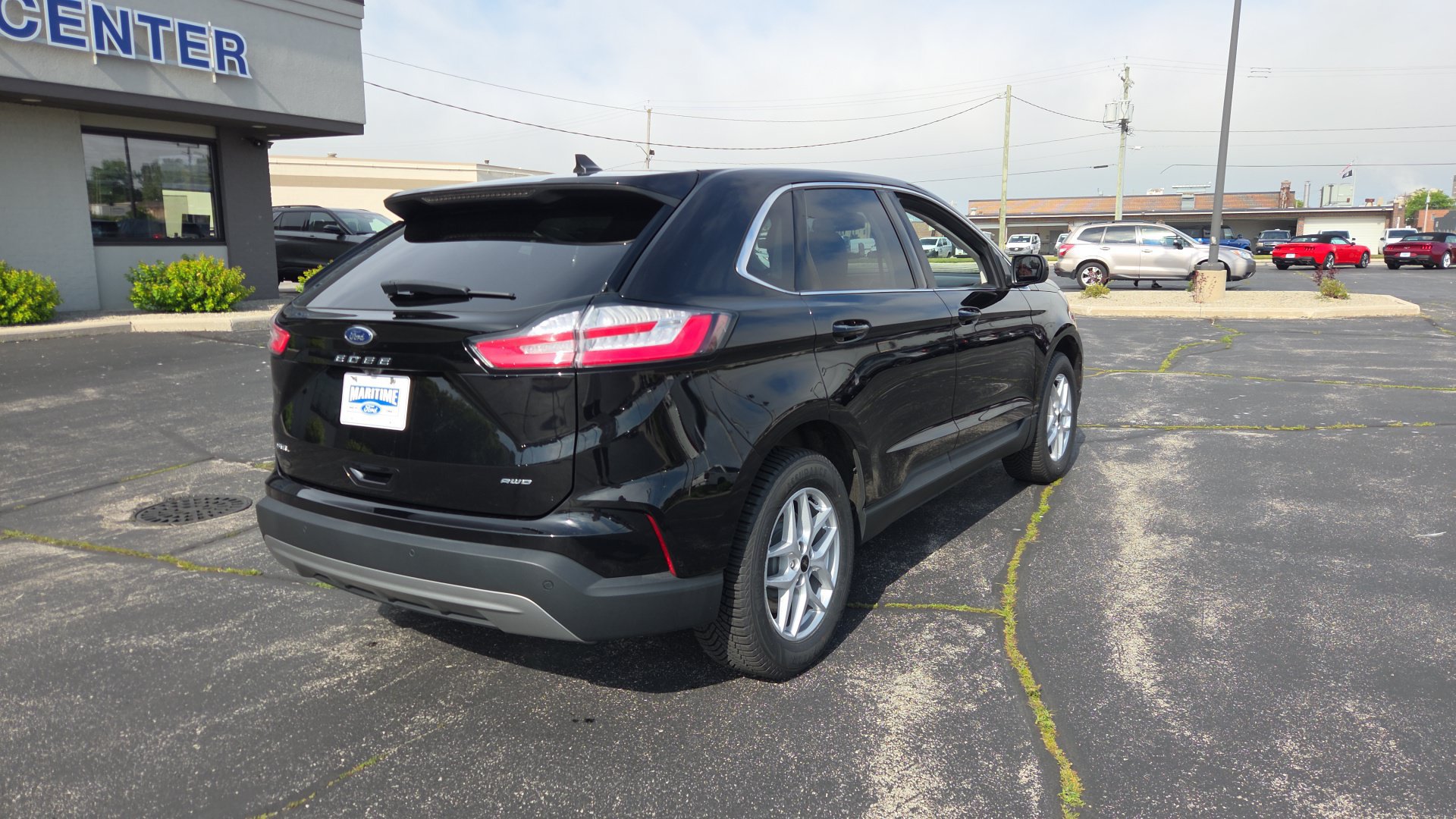 Used 2023 Ford Edge SEL w/ Convenience Package AWD/4WD image 6