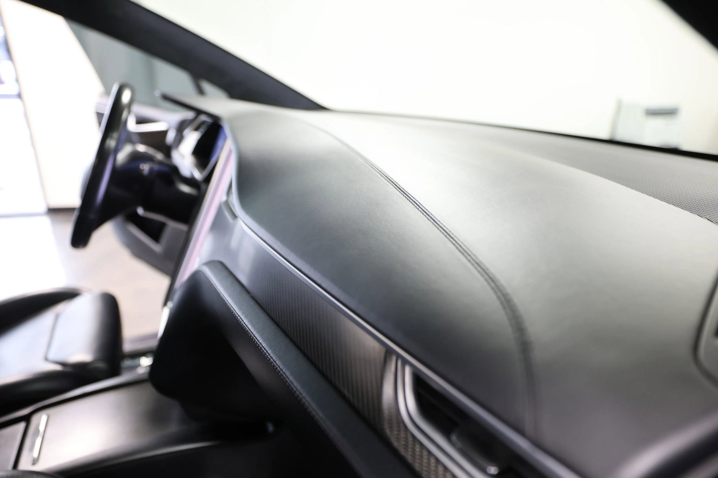 Used 2018 Tesla Model X 75D image 38