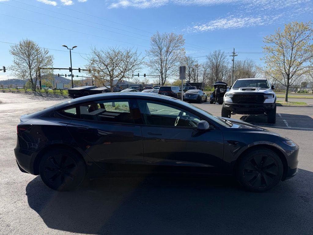 Used 2025 Tesla Model 3 Long Range image 4
