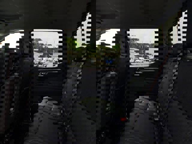 New 2026 GMC Sierra 1500 SLE w/ X31 Off-Road Package image 11