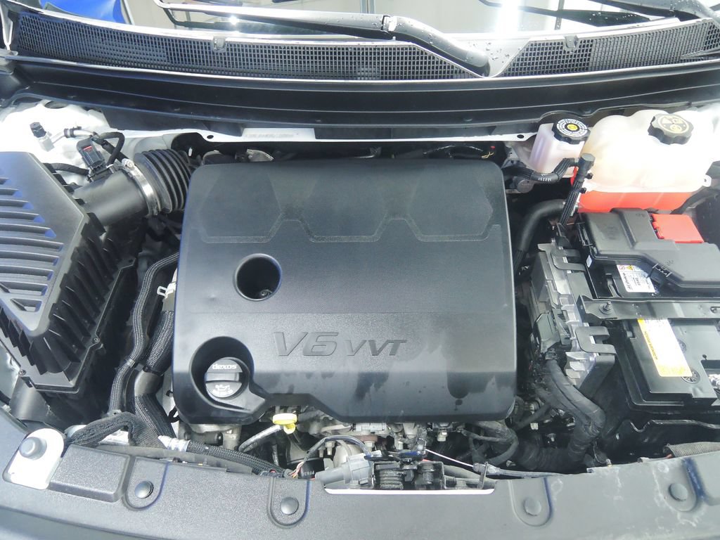 Used 2022 Chevrolet Traverse Premier AWD/4WD image 41