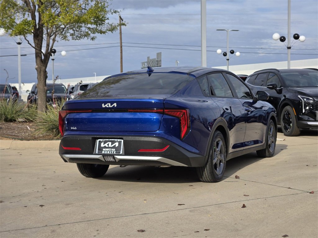 New 2025 Kia K4 LXS image 4