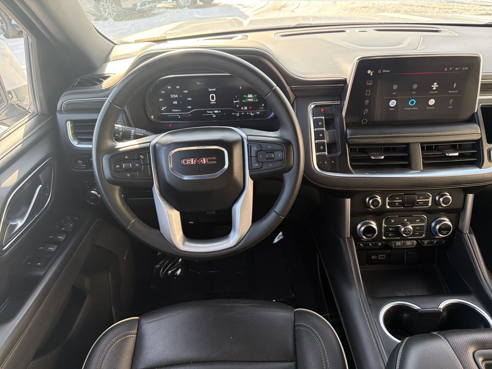 Used 2024 GMC Yukon SLT AWD/4WD image 27