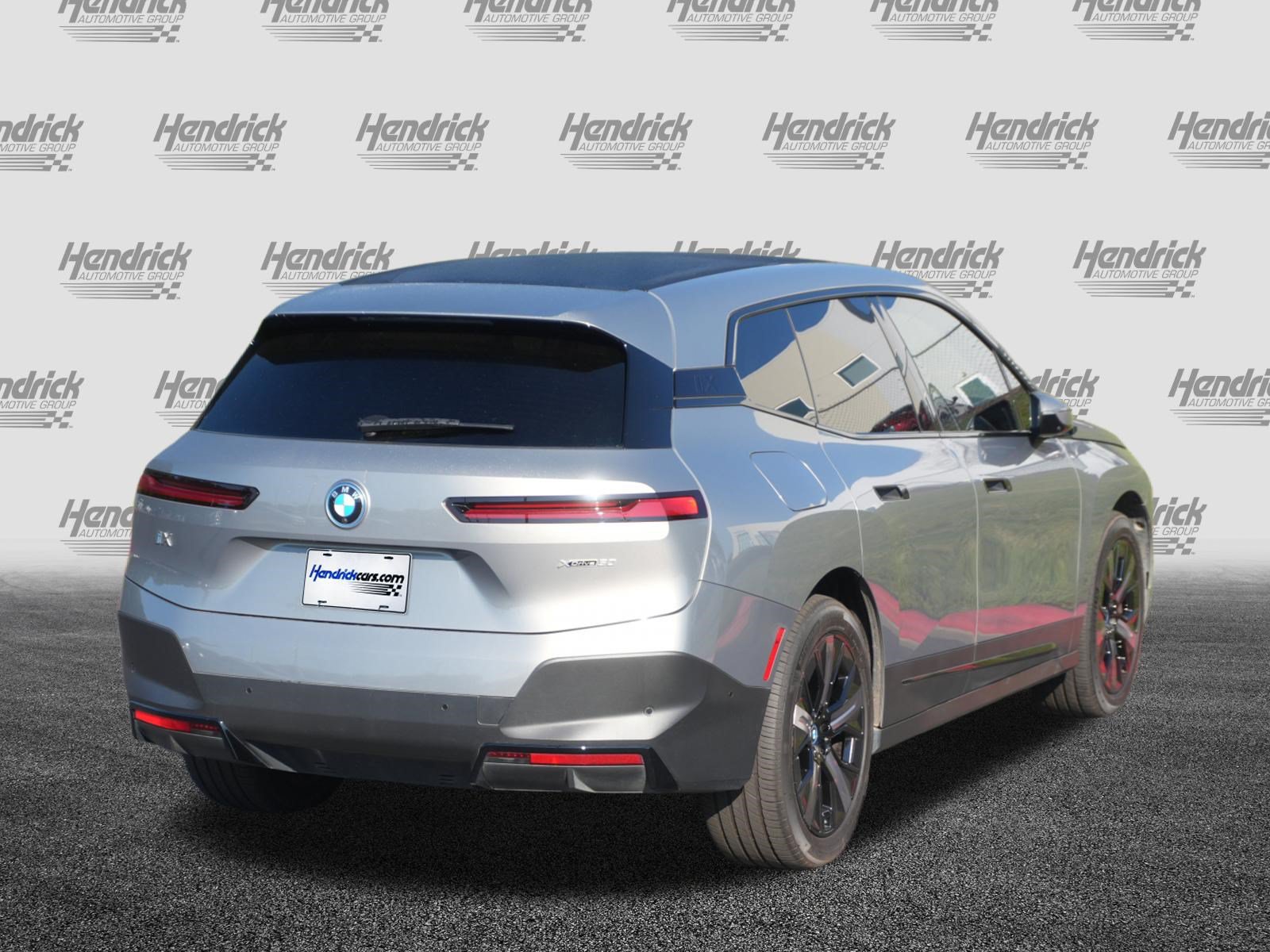 Certified 2024 BMW iX xDrive50 w/ Premium Package AWD/4WD image 9