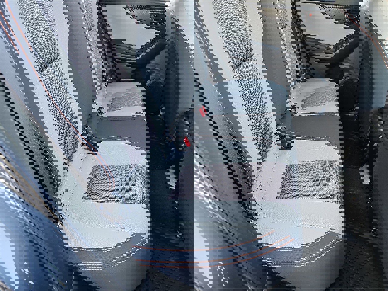 Used 2023 Subaru Crosstrek 2.0i Premium image 14