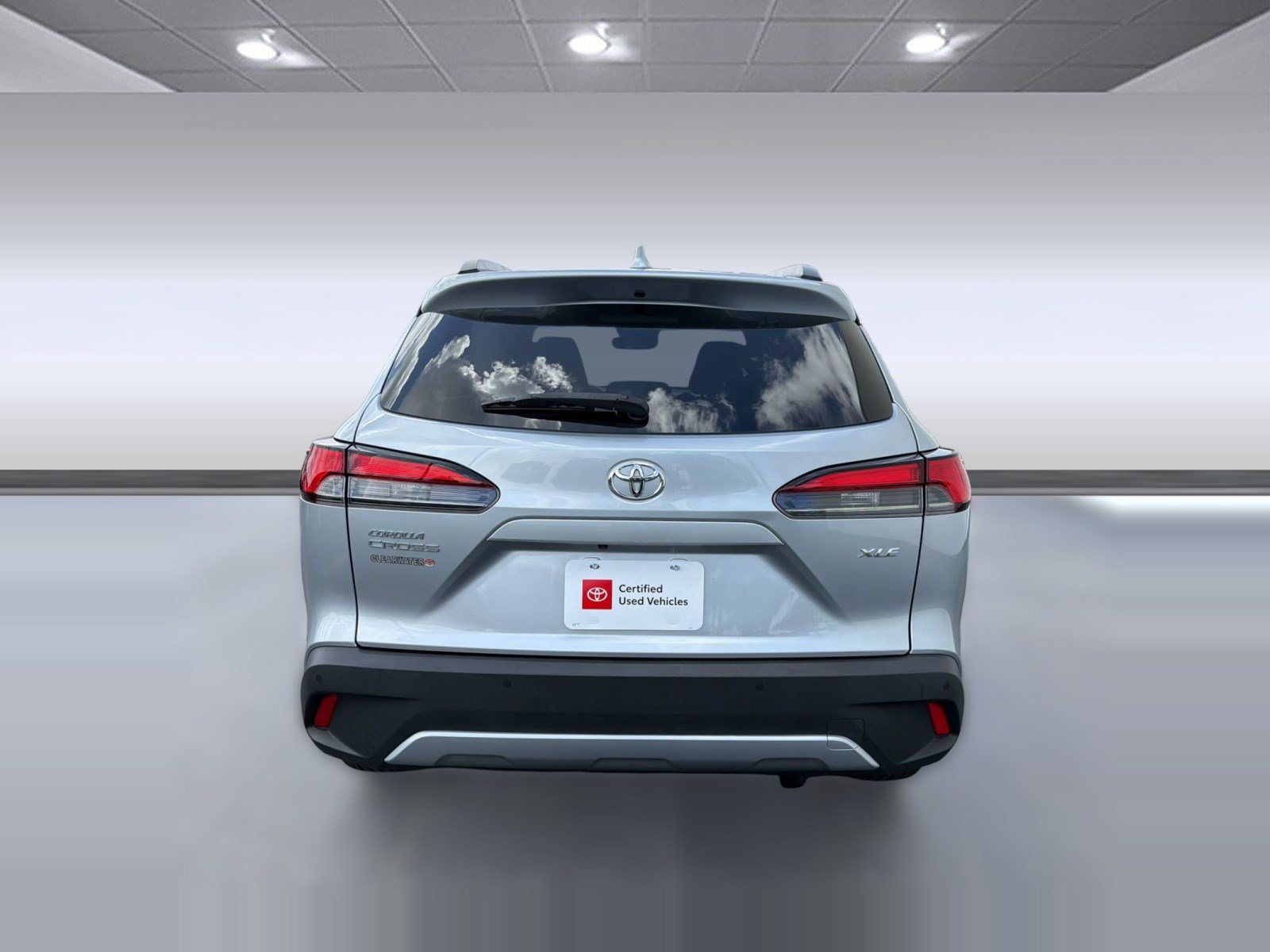 Used 2023 Toyota Corolla Cross XLE FWD image 10