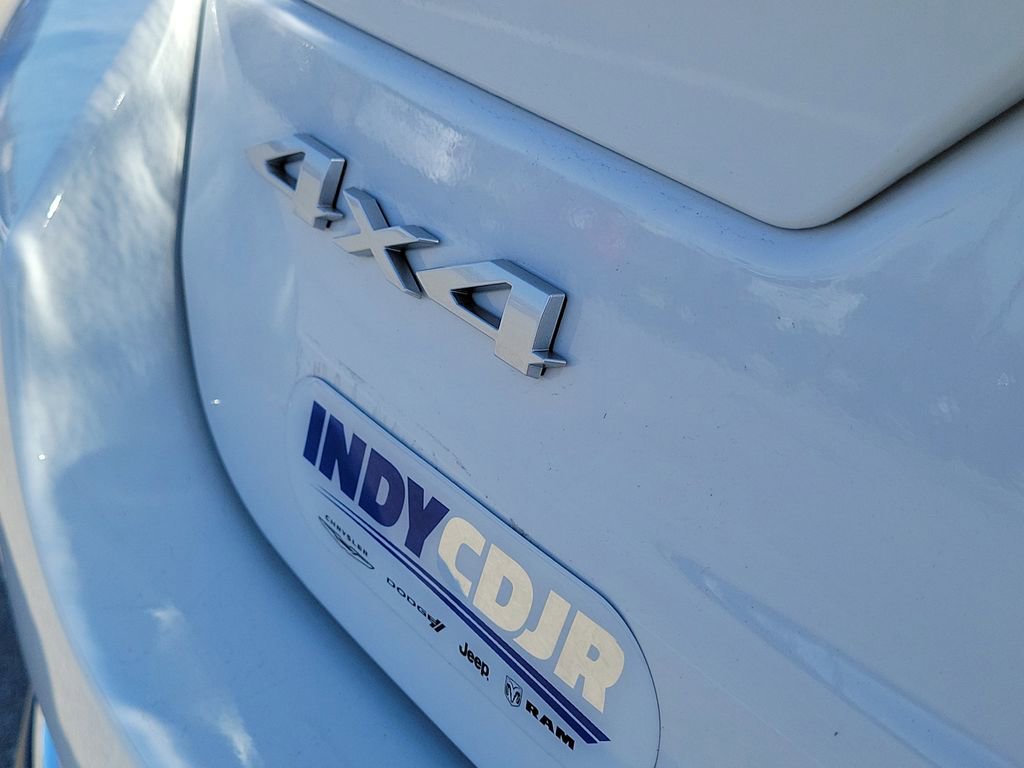 New 2025 Jeep Grand Cherokee Laredo X image 9