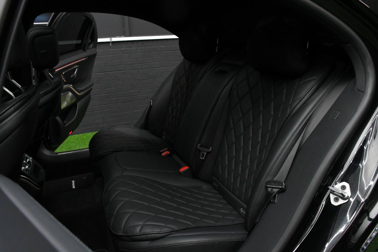 Used 2022 Mercedes-Benz S 580 4MATIC Sedan w/ AMG Line Package image 31