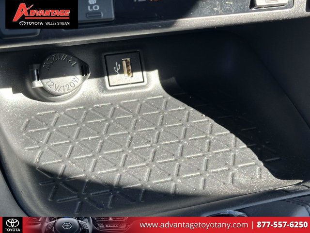 Used 2024 Toyota RAV4 XLE w/ Weather Package AWD/4WD image 35
