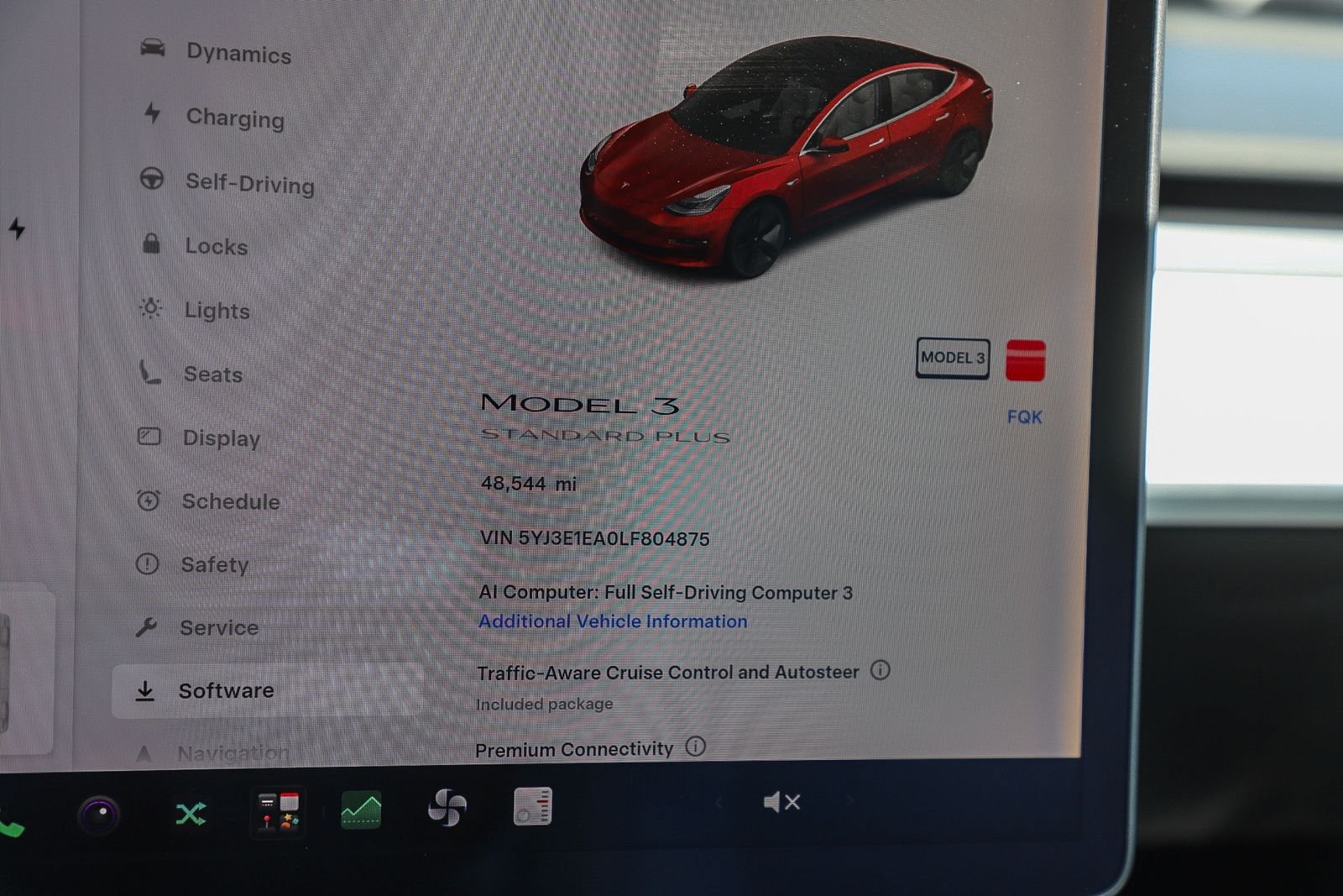 Used 2020 Tesla Model 3 Standard Range Plus RWD image 23