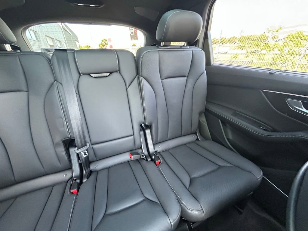 New 2026 Audi Q7 3.0T Premium Plus image 14