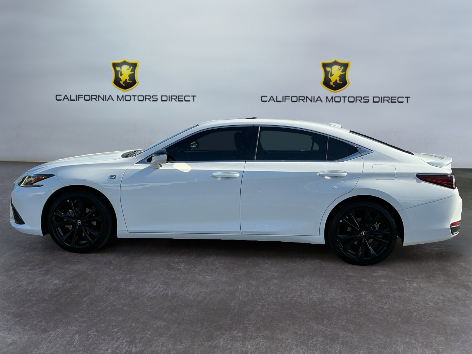 Used 2023 Lexus ES 300h F Sport FWD image 8