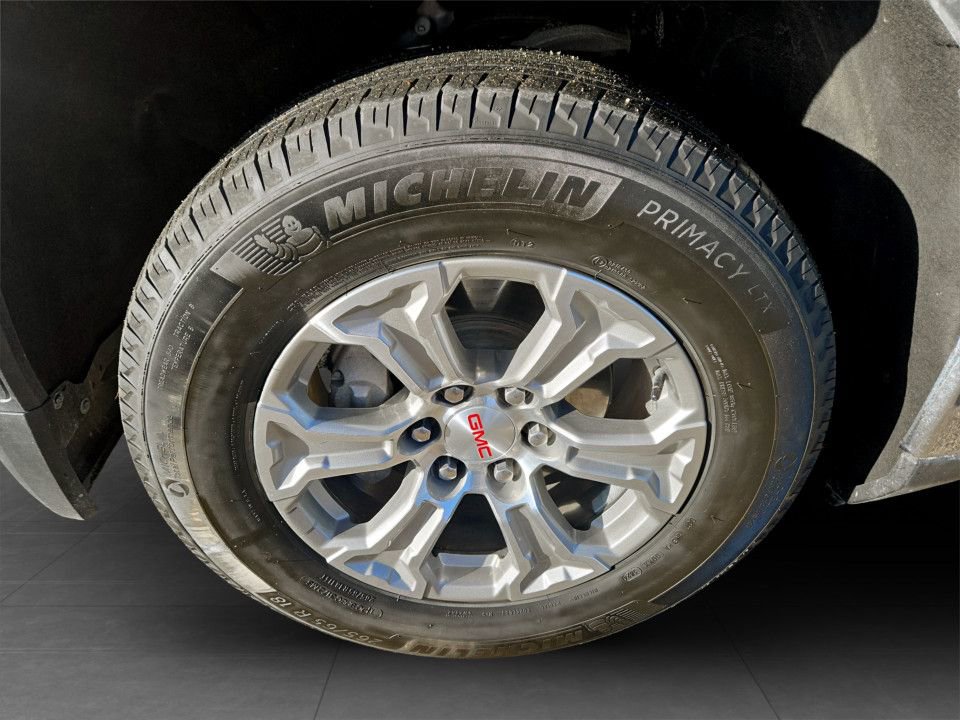 Used 2025 GMC Sierra 1500 SLT image 34