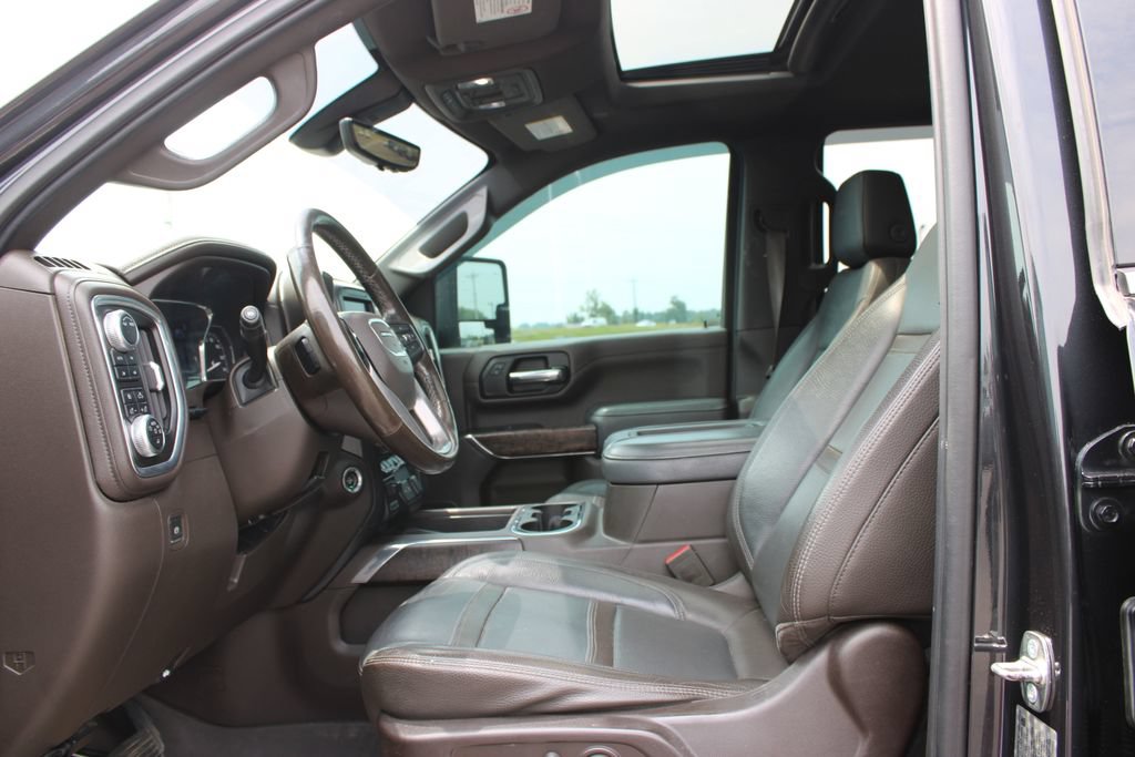 Used 2020 GMC Sierra 2500 Denali w/ Denali Ultimate Package AWD/4WD image 16