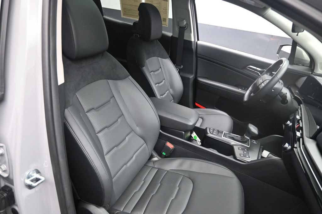 Used 2026 Kia Sportage SX Prestige FWD image 29