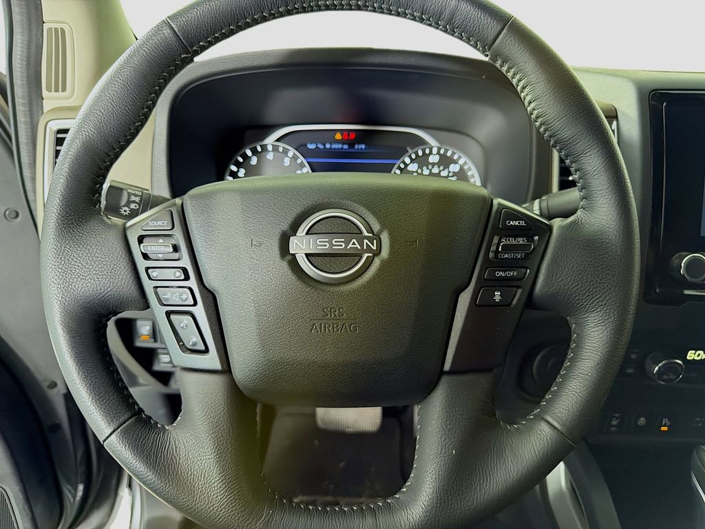 Used 2022 Nissan Frontier SV RWD image 14
