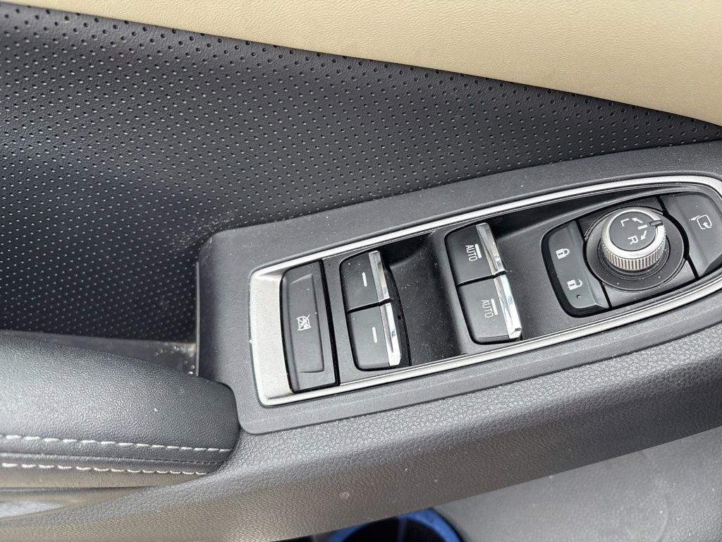 Used 2022 Subaru Ascent Touring AWD/4WD image 32