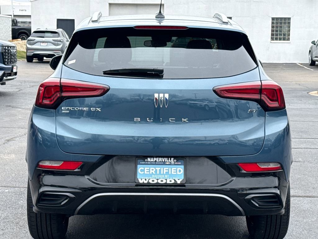Certified 2024 Buick Encore GX Sport Touring w/ Comfort Package AWD/4WD image 9