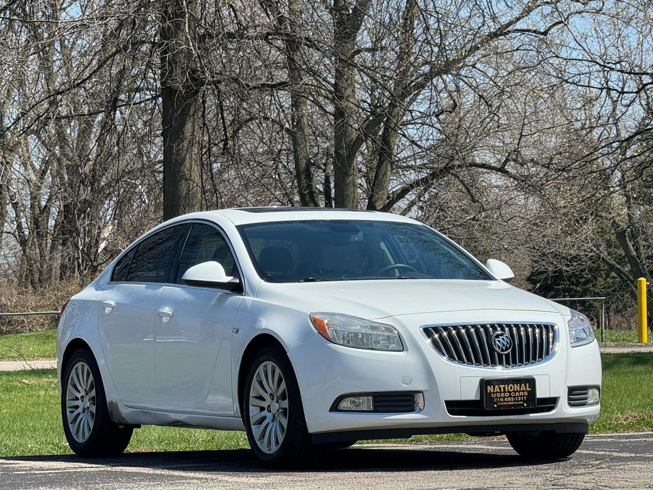 Used 2011 Buick Regal CXL w/ RL2 Preferred Equipment Group image 3