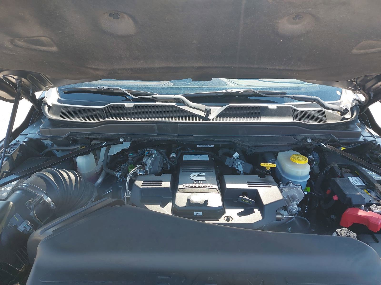 Used 2022 RAM 3500 Limited AWD/4WD image 31
