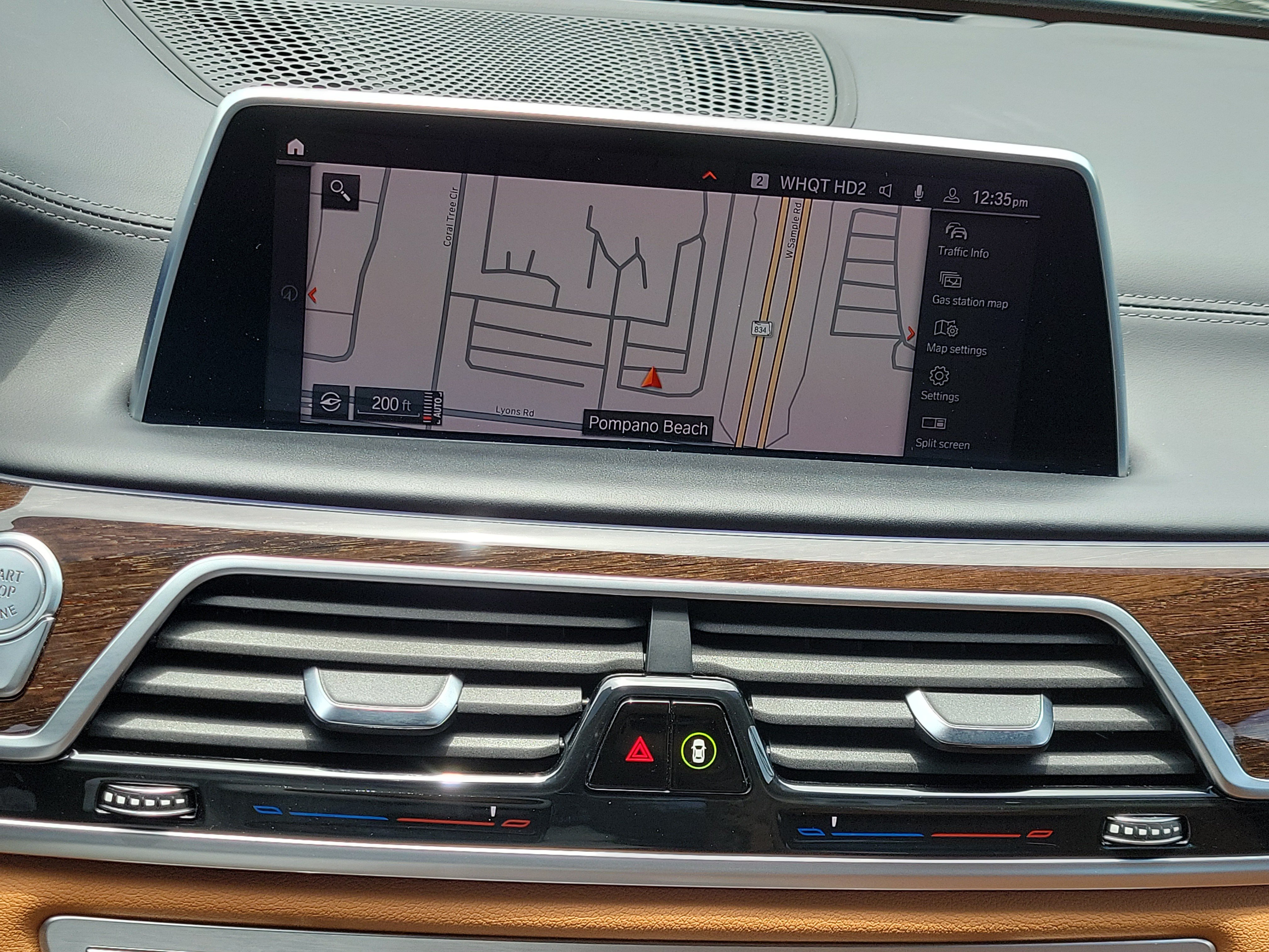 Certified 2022 BMW 750i xDrive w/ Executive Package AWD/4WD image 29