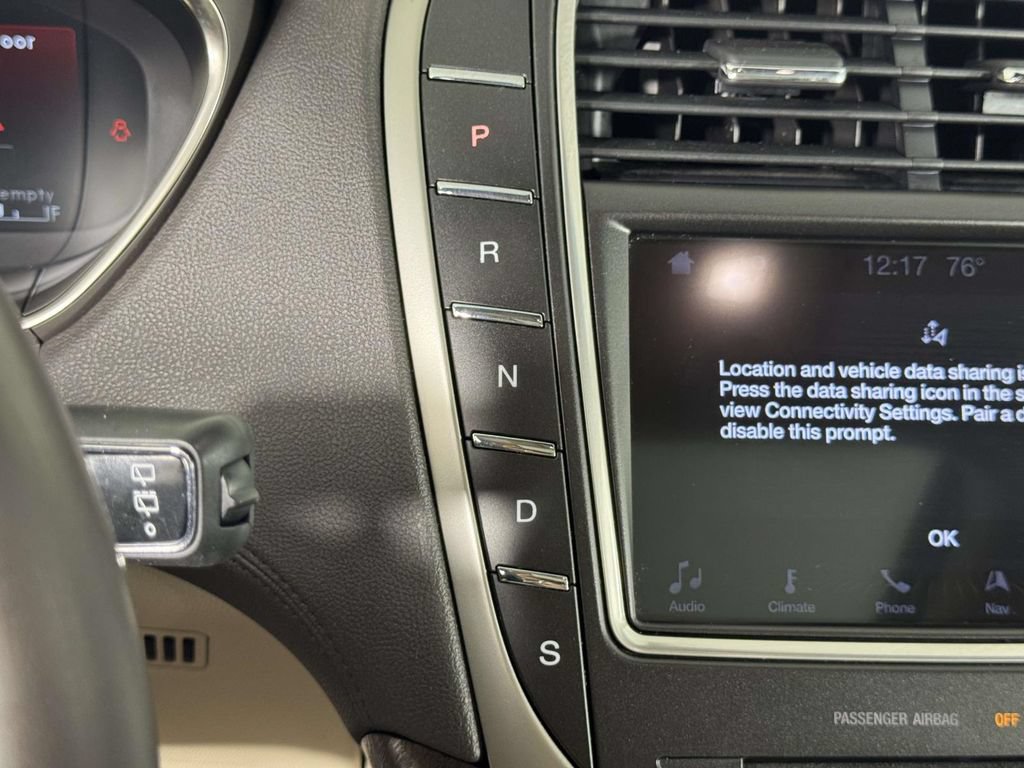 Used 2019 Lincoln Nautilus Select AWD/4WD image 29