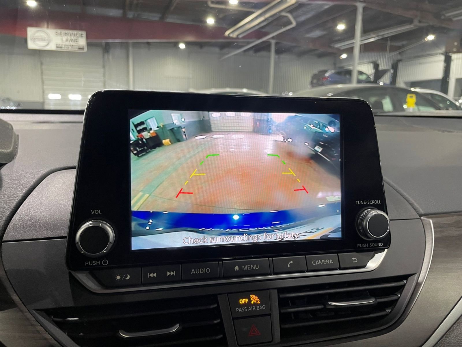 Used 2025 Nissan Altima 2.5 SV FWD image 23
