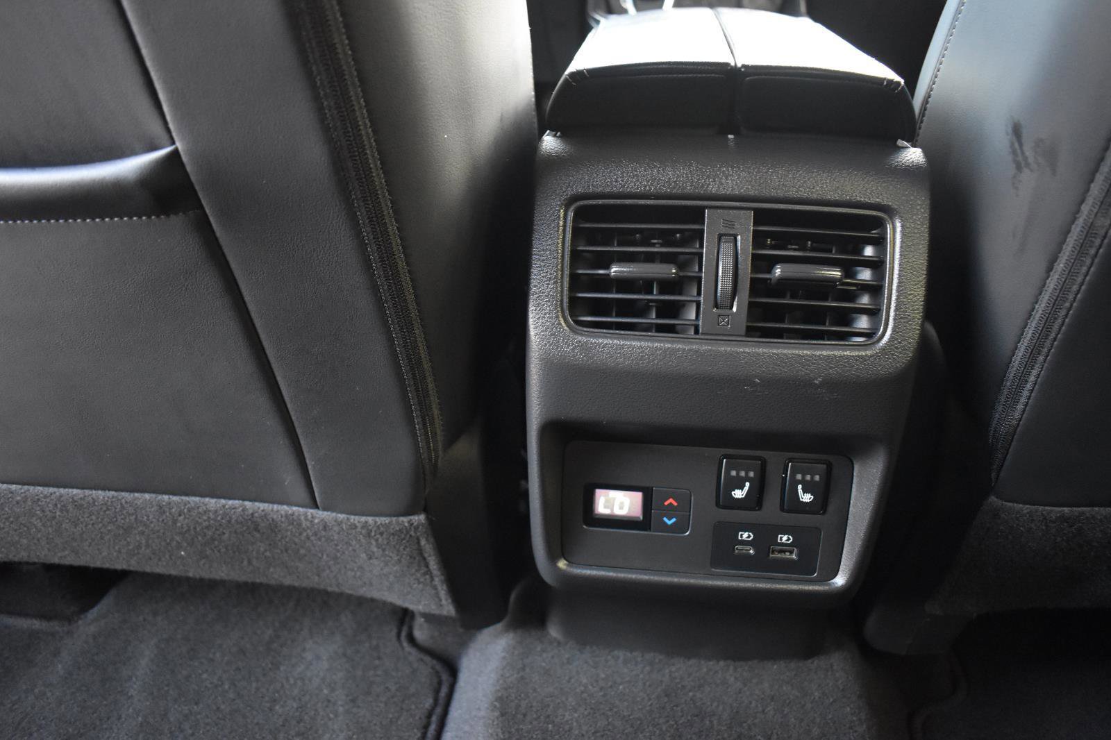 Used 2023 Nissan Rogue Platinum w/ Platinum Premium Package AWD/4WD image 56