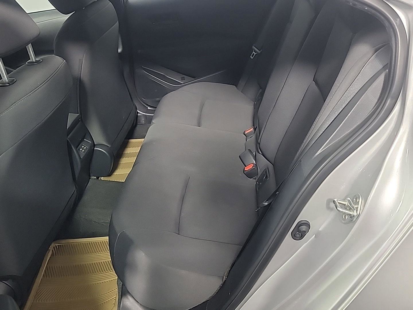 Used 2023 Toyota Corolla LE image 17