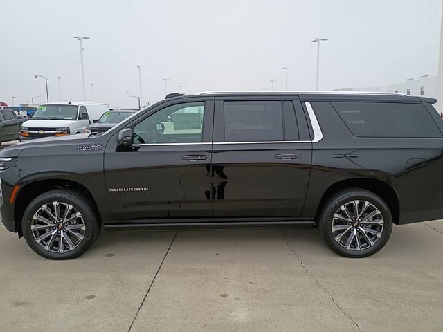 New 2026 Chevrolet Suburban High Country image 8