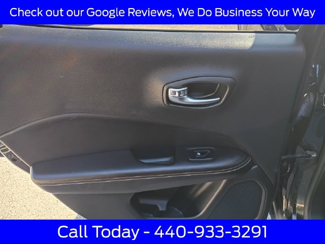 Used 2020 Jeep Compass Latitude w/ Cold Weather Group AWD/4WD image 30