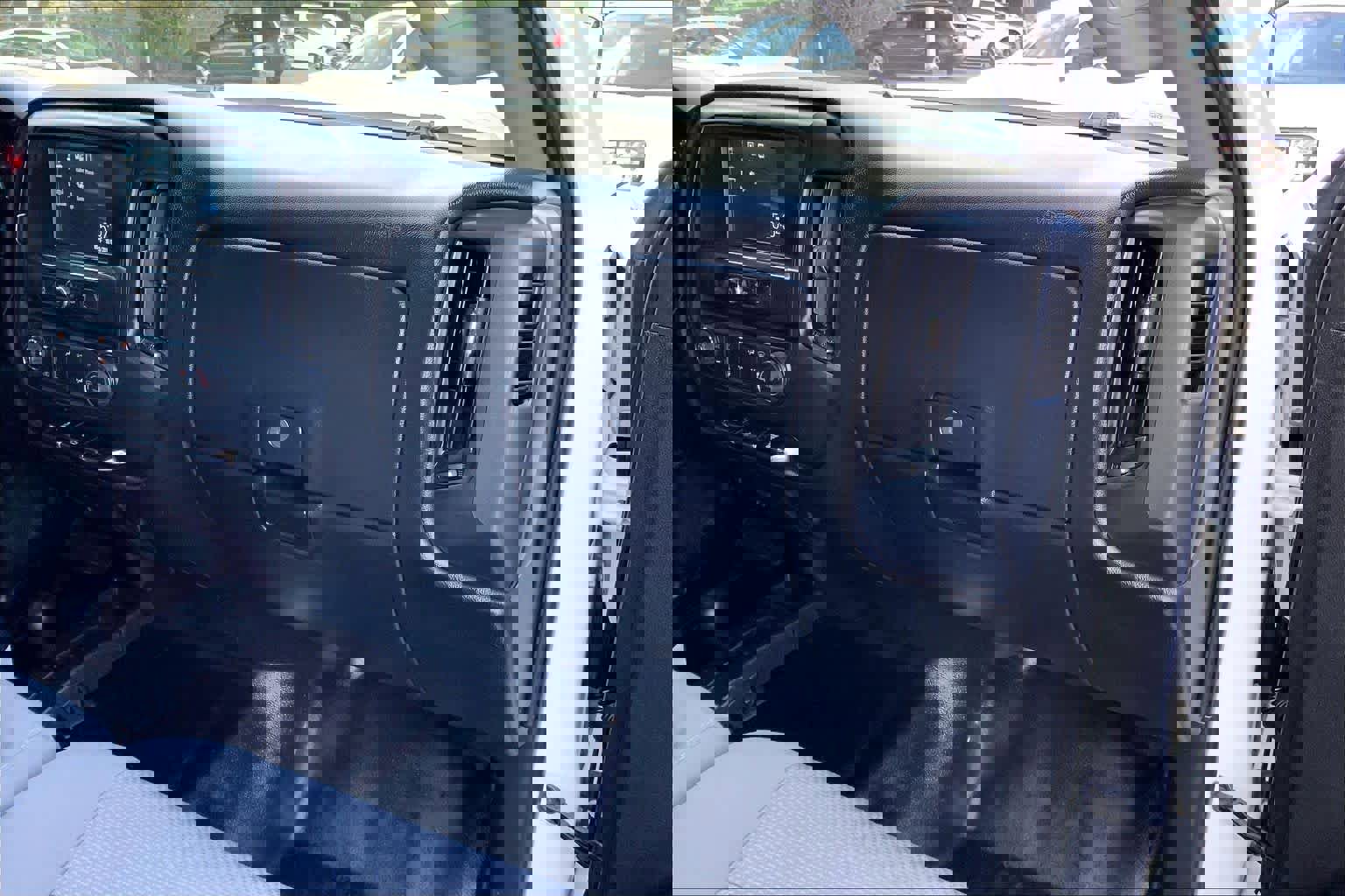 Used 2018 GMC Sierra 2500 4x4 Crew Cab w/ Sierra Convenience Package image 18