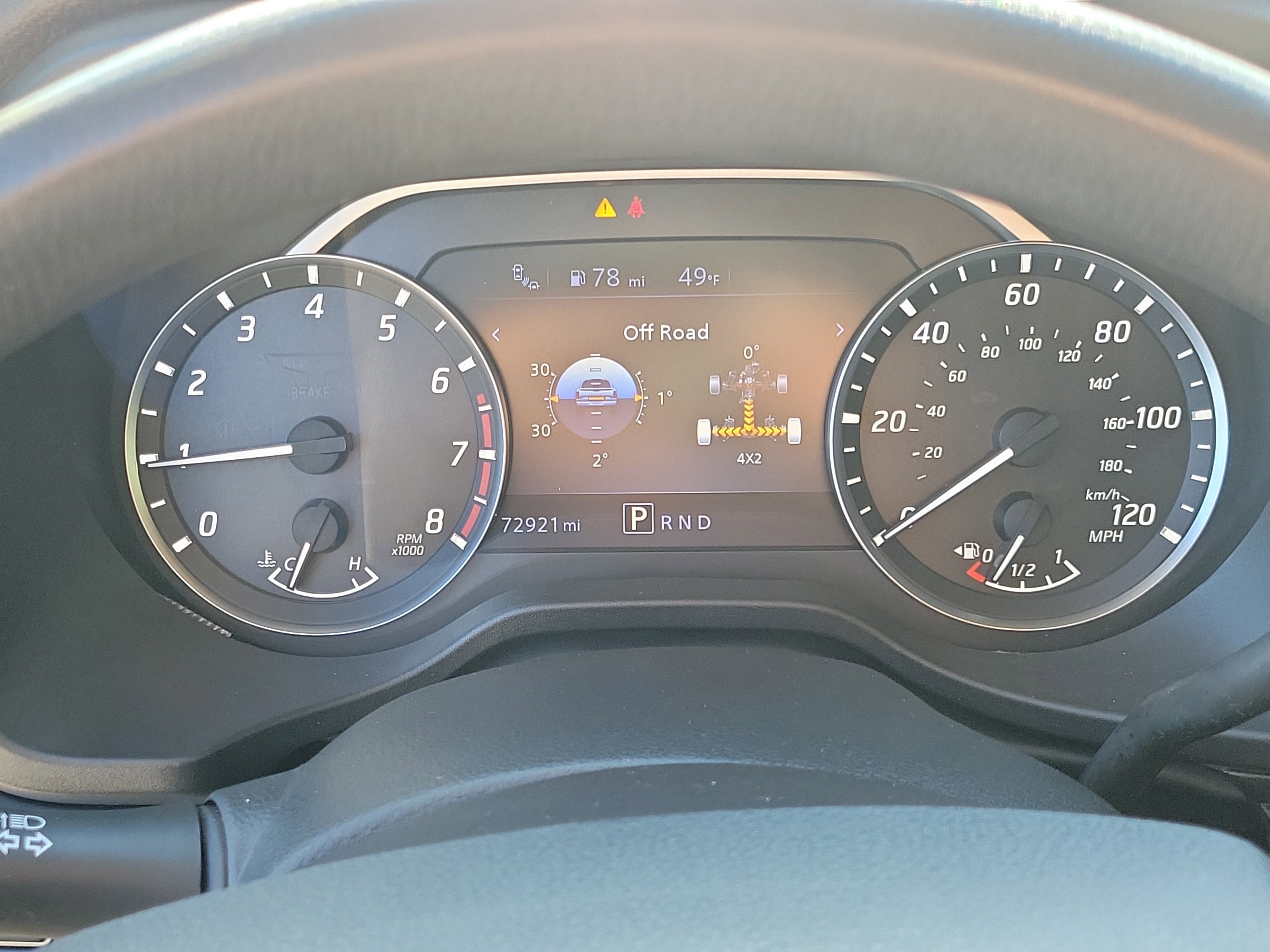 Used 2022 Nissan Titan S image 28