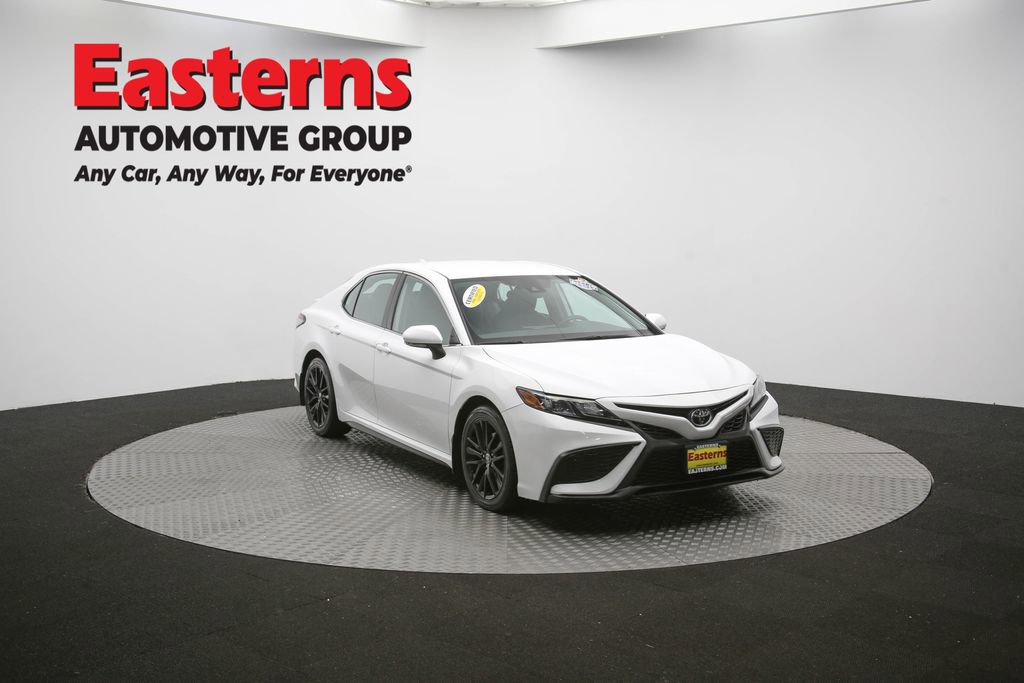 Used 2022 Toyota Camry SE image 48