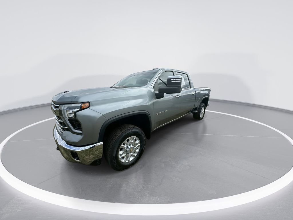 Used 2024 Chevrolet Silverado 2500 LTZ AWD/4WD image 4