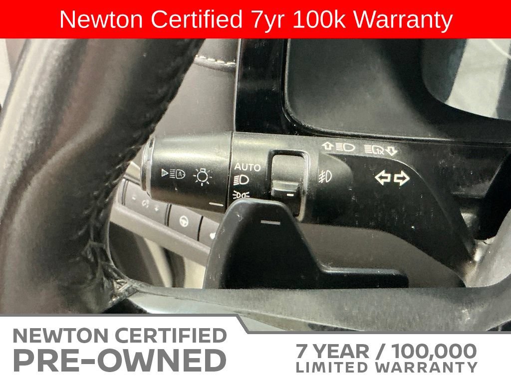 Used 2023 Nissan Pathfinder SL w/ Black Appearance Package FWD image 37