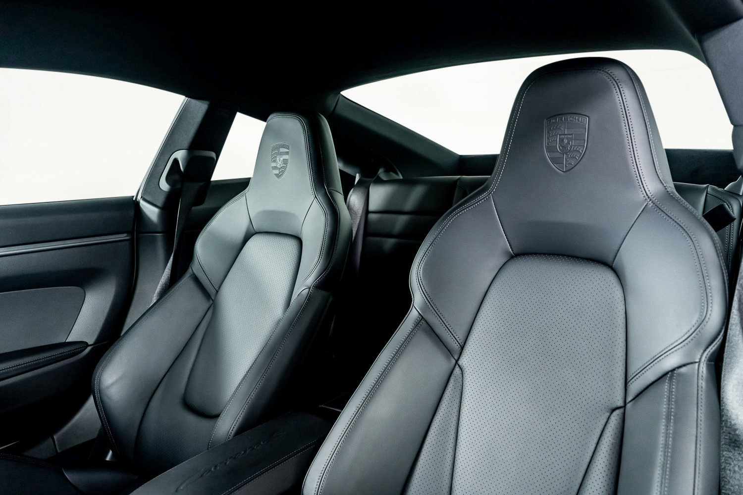 Used 2020 Porsche 911 Carrera S image 3