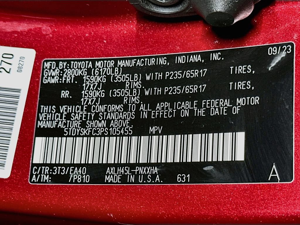 Certified 2023 Toyota Sienna XLE AWD/4WD image 21