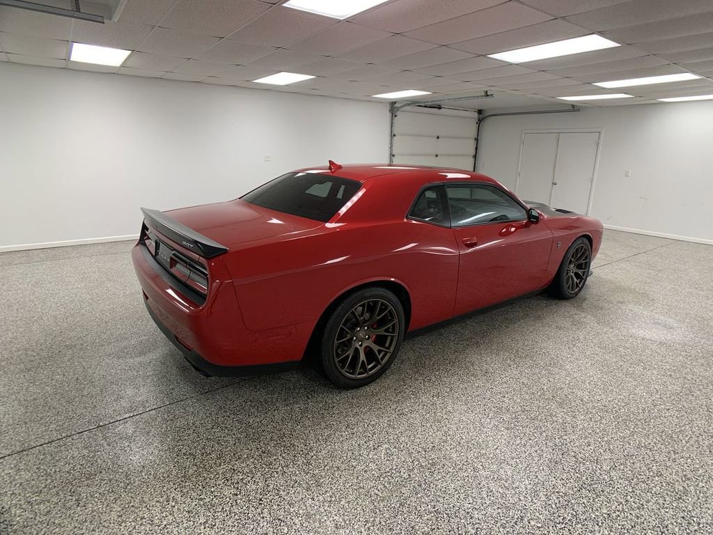 Used 2016 Dodge Challenger SRT Hellcat image 8