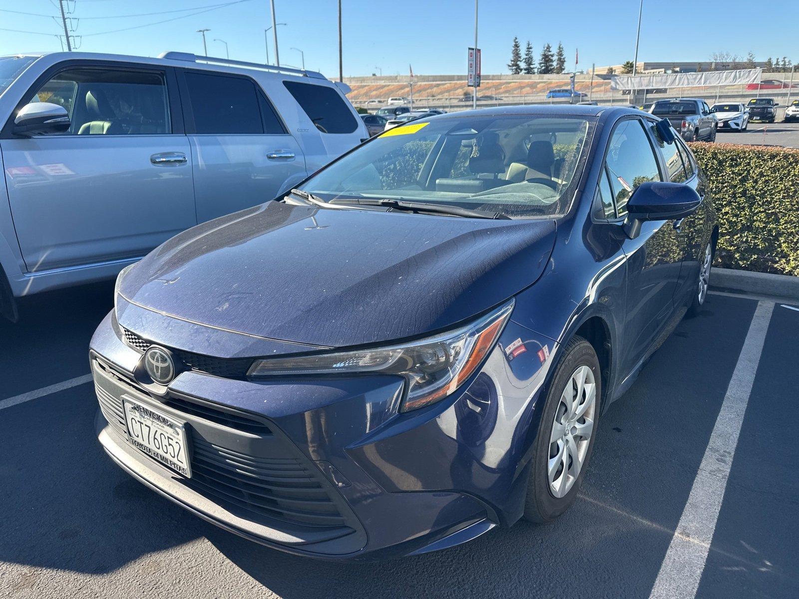 Used 2024 Toyota Corolla LE image 2