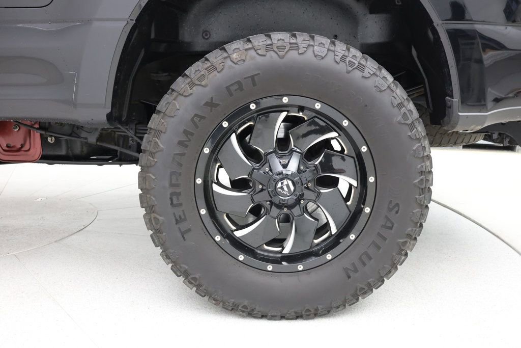 Used 2020 Ford F350 Platinum w/ FX4 Off-Road Package image 5