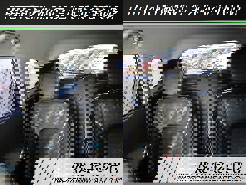 Used 2017 Hyundai Santa Fe Limited image 24