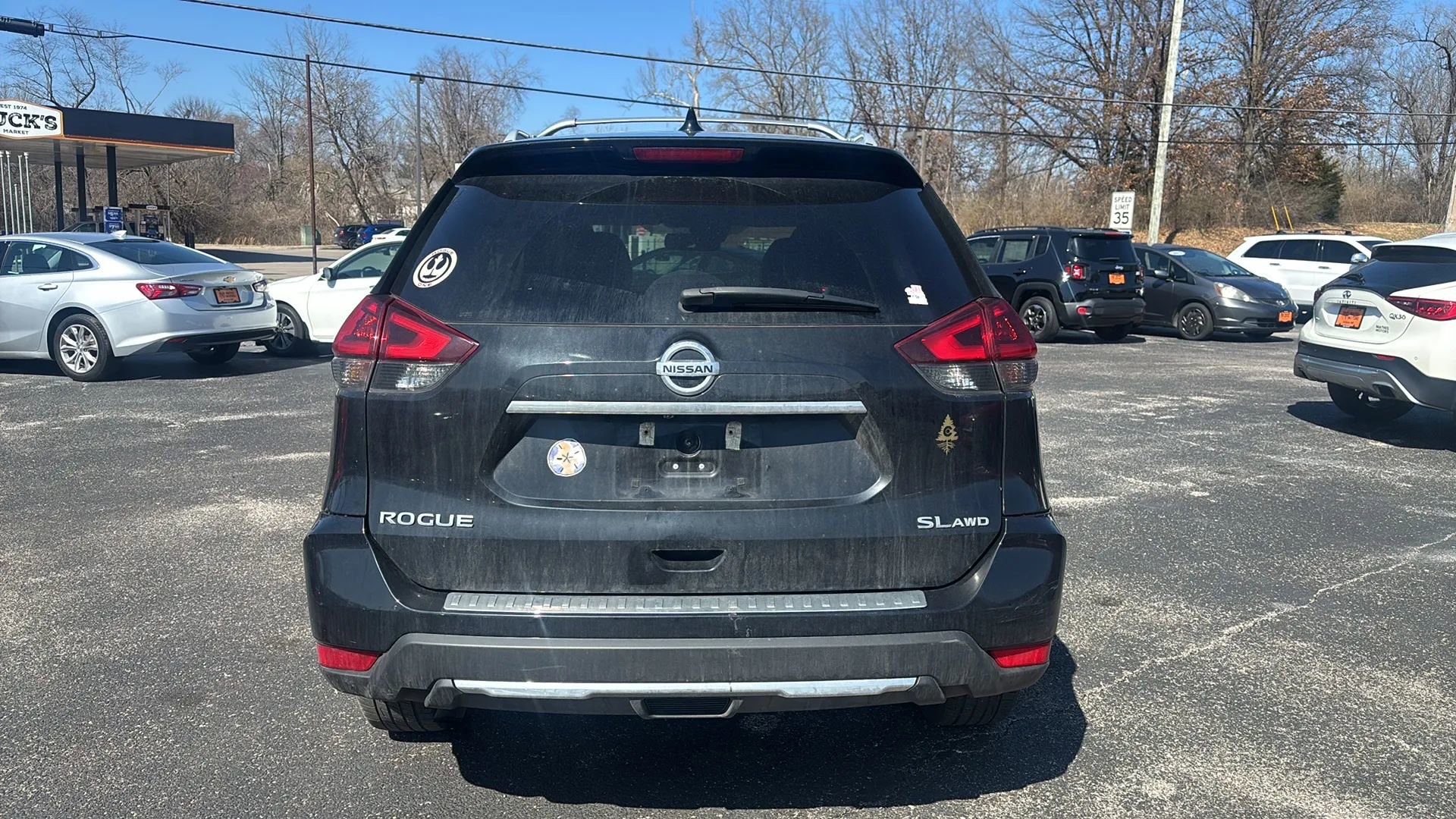 Used 2018 Nissan Rogue SL w/ Premium Package image 4