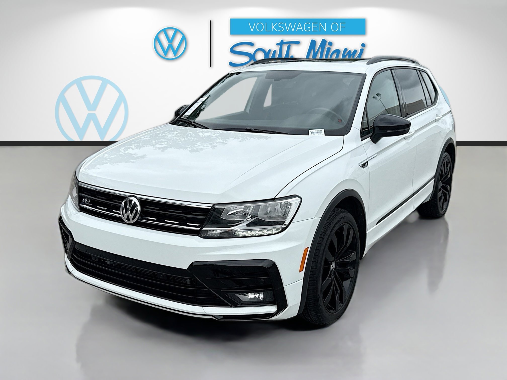 Certified 2020 Volkswagen Tiguan SE R-Line image 3