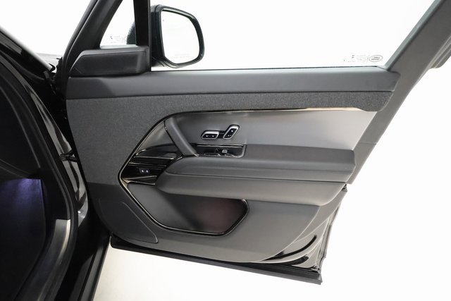 Used 2024 Land Rover Range Rover Sport Dynamic SE image 23