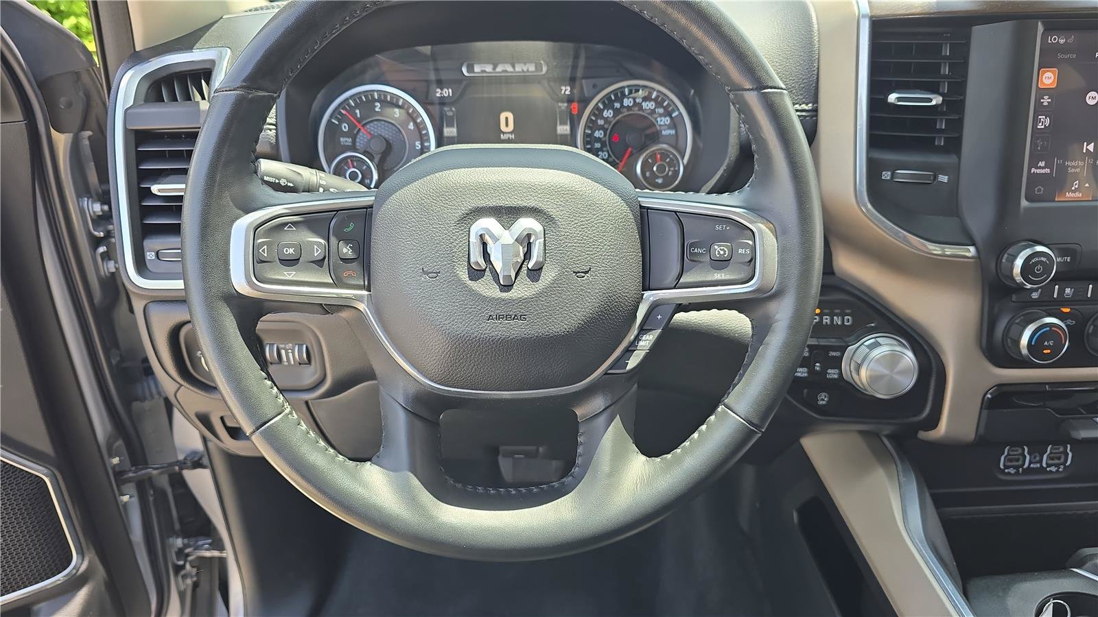 Used 2022 RAM 1500 Laramie AWD/4WD image 27