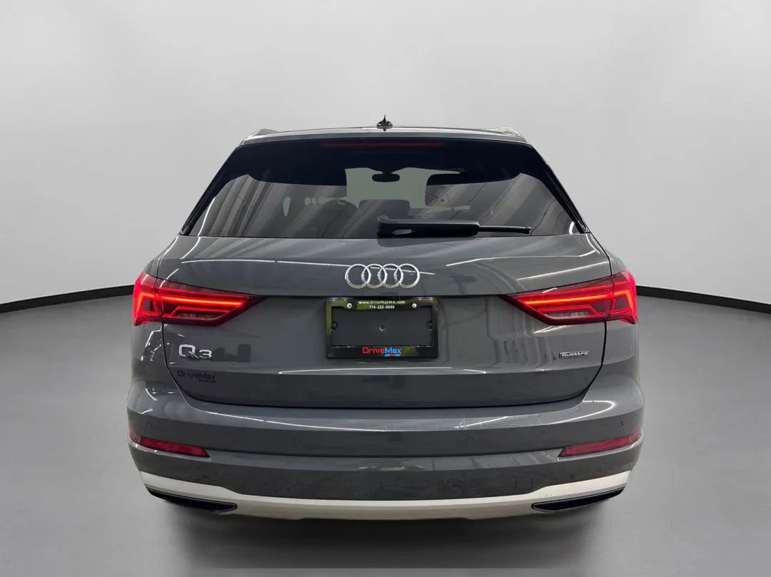 Used 2022 Audi Q3 2.0T Premium Plus image 8