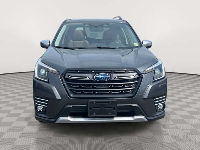 Used 2023 Subaru Forester Touring AWD/4WD image 2